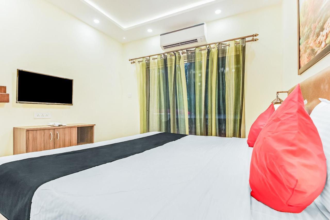 Capital O 64180 Adam'S Beach Resort Baga Luaran gambar